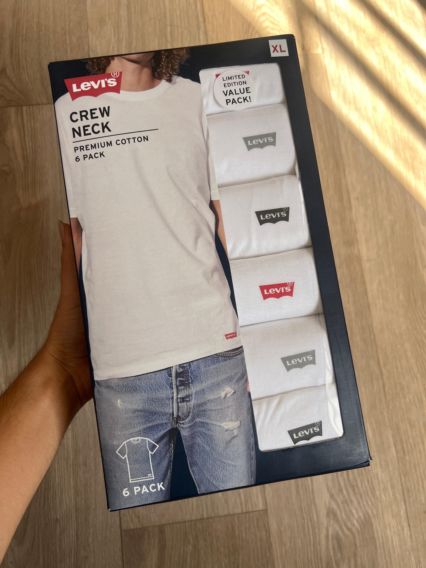 Levi's Men's Premium Cotton white 6-Pack T-Shirts