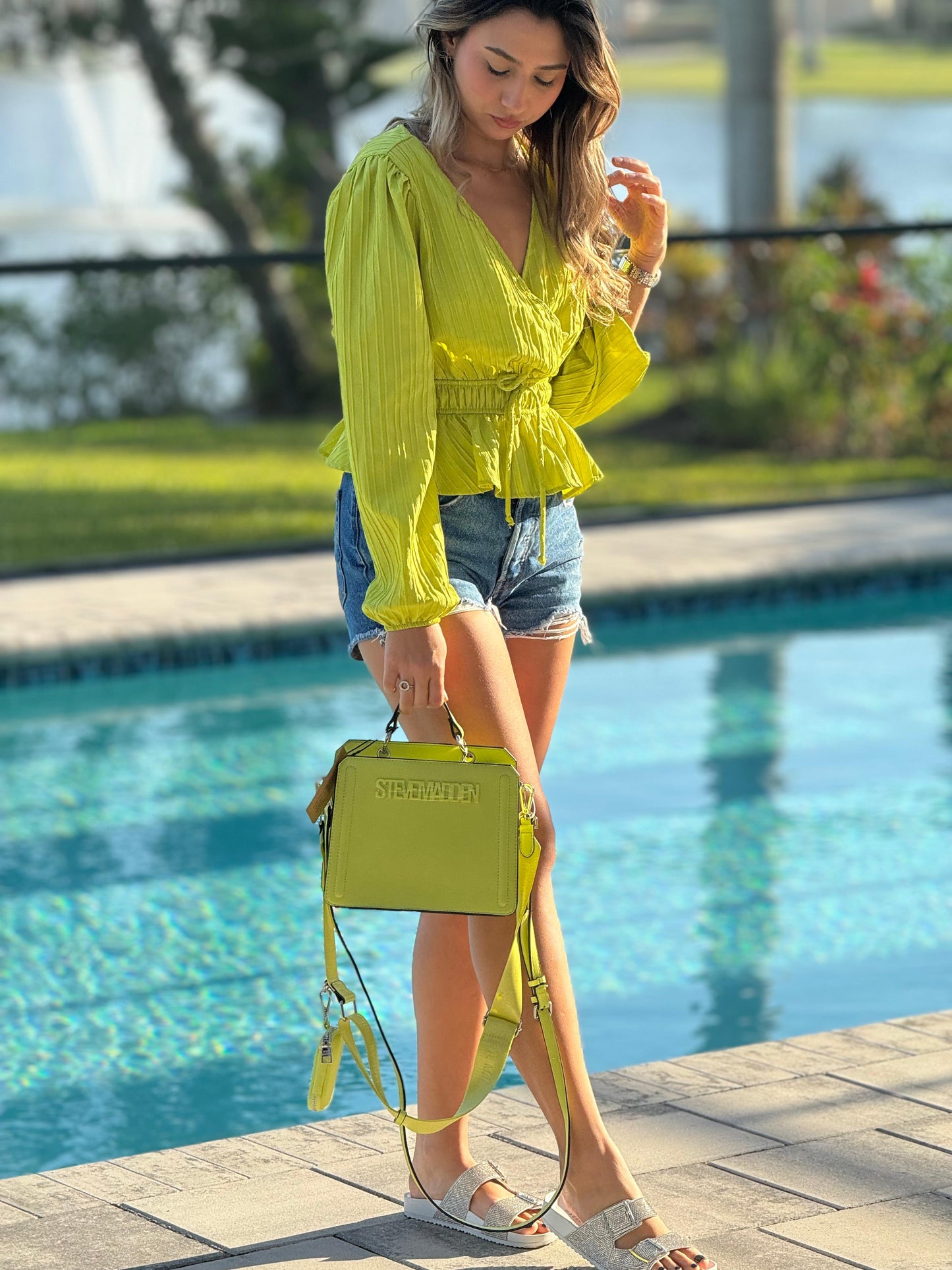Steve Madden Cyber Lime BEVELYN satchel bag.