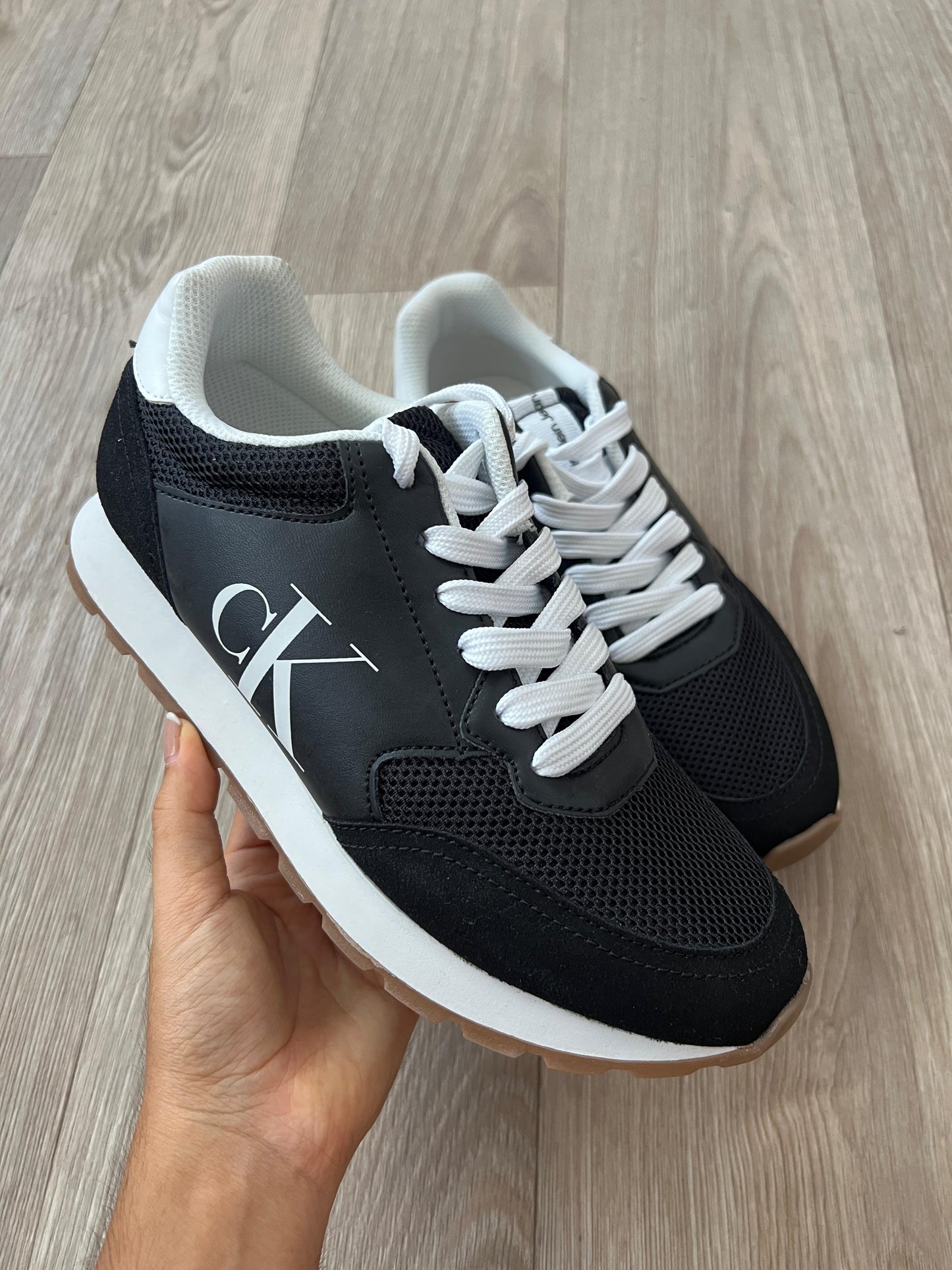 Calvin Klein Women's Camina Sneaker