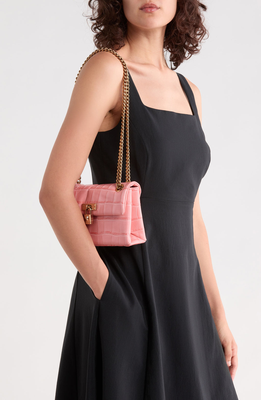Bolso cruzado Kurt Geiger – Mini Brixton Croc Embossed Leather Crossbody Bag