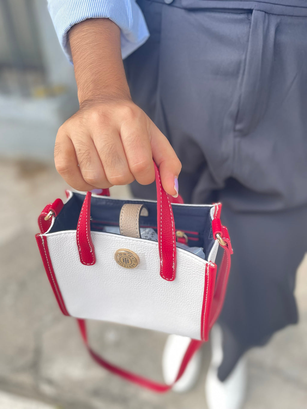 Tommy Hilfiger Women's Bag - White / Red