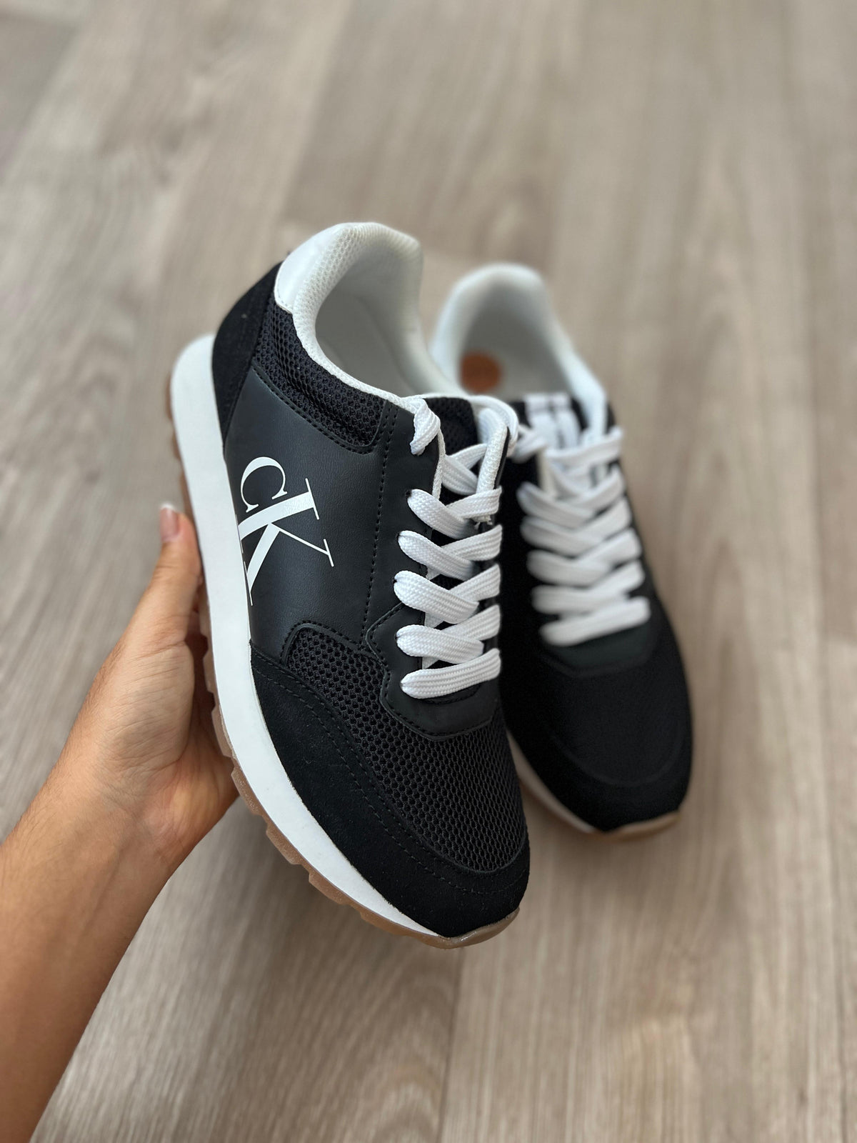 Calvin Klein Women's Camina Sneaker